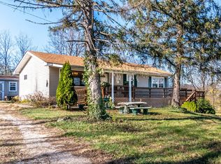 1369 McCalls Mill Rd, Lexington, KY 40515