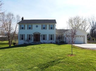 2370 Ridgewood Rd, Medina, OH 44256