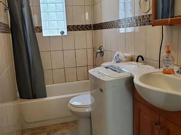 2907 S Wallace St #2F — Photo 8