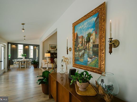 4th image of 851 Bacon Hall Rd