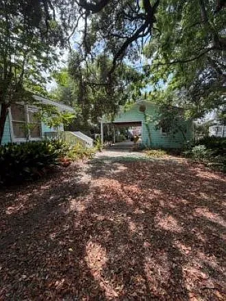 3 bed, 2.5 bath, 2265 sqft, $2,150 — Photo 3