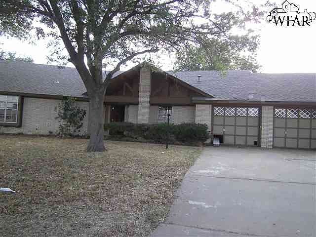 Home for Sale in Burkburnett, TX $82,900