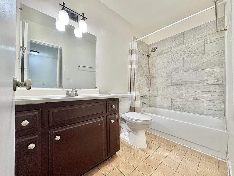 647 Olive Ave #3 — Photo 10