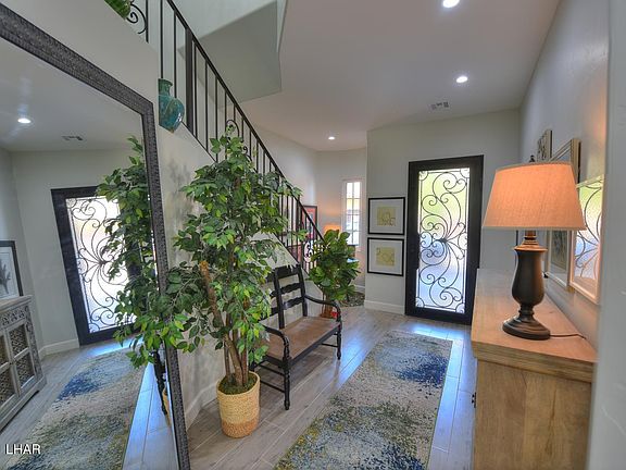 4th image of 8531 Riverview Dr #14