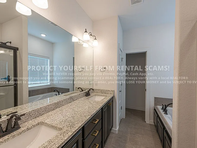 4397 W Newton Ave — Photo 12