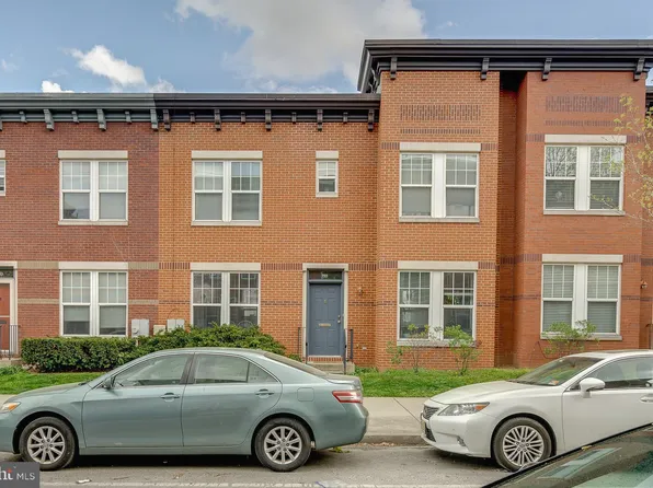 755 S 13th St, Philadelphia, PA 19147
