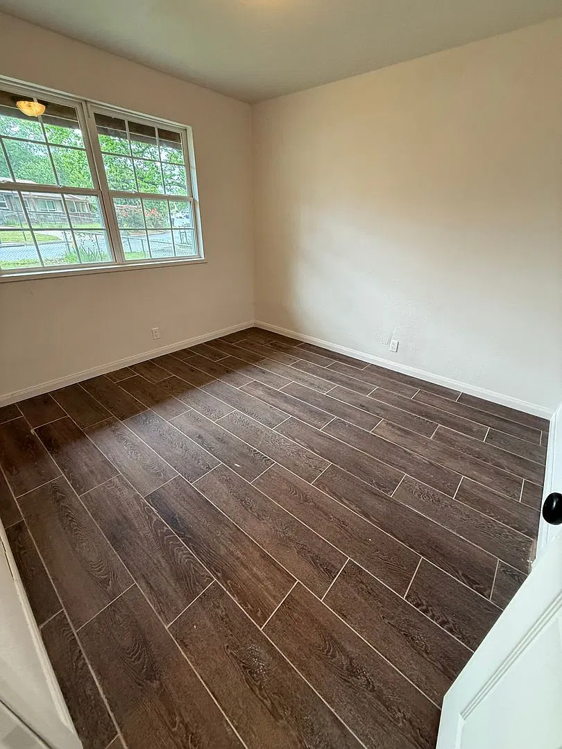3 bed, 1 bath House. — Photo 4