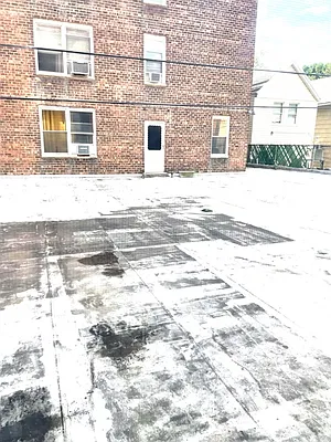 Sold by Maximillion Realty, Inc. | media 11