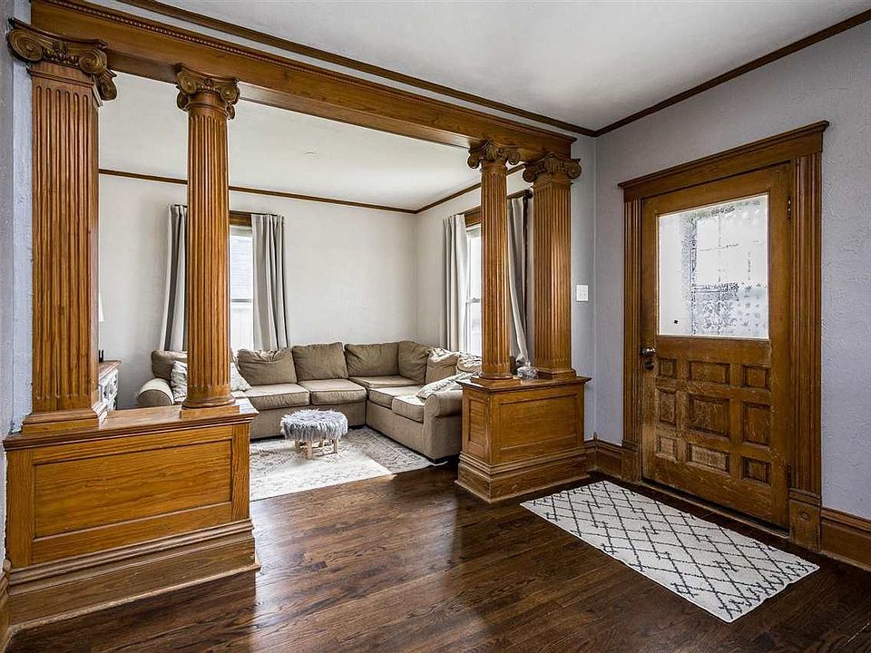 106 Main St, Newhall, IA 52315 MLS 202302770 Zillow