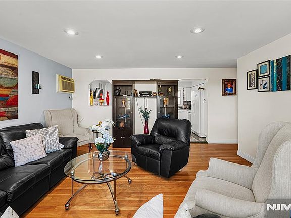 5th image of 25 Sievers Lane
