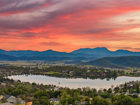 2nd image of 18750 Fernwood Rd