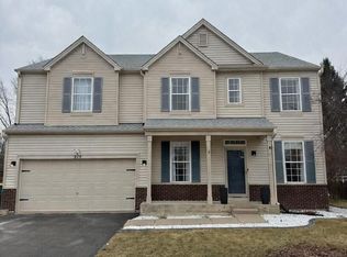 918 Neufairfield Dr, Joliet, IL 60432