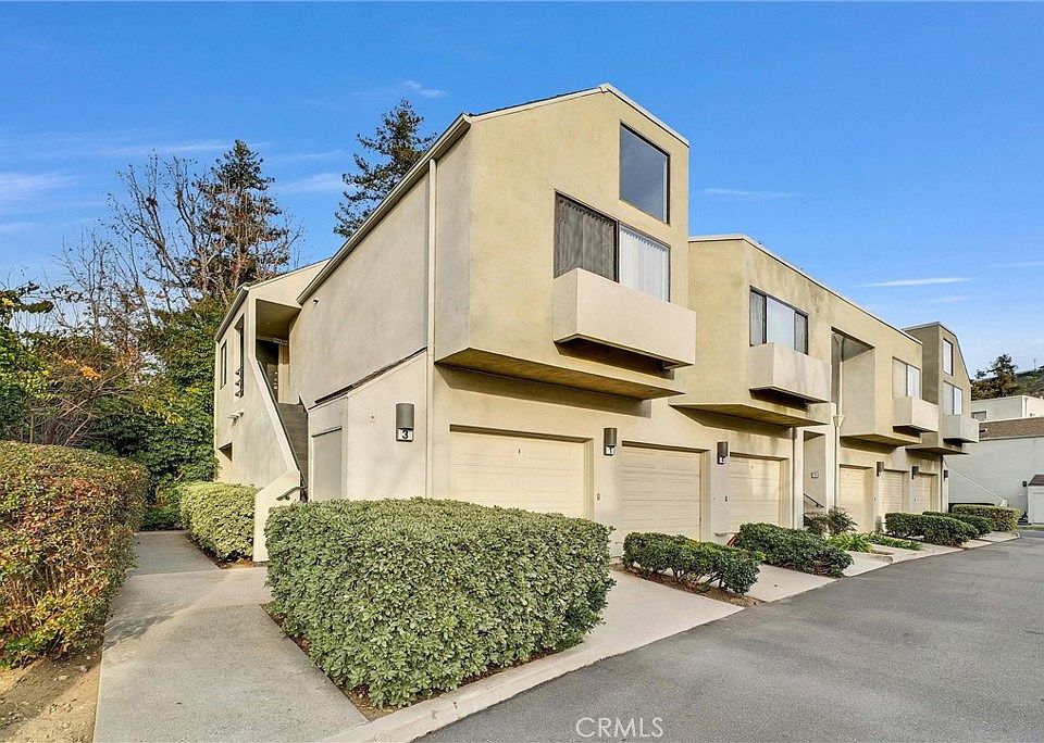 1st image of 5744 E Creekside Ave Unit 3