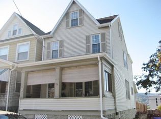 1522 3rd Ave, Altoona, PA