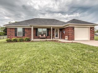 395 Turnpike Ave, Taylorsville, KY 40071