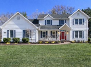 2323 Saratoga Pl, Charleston, IL 61920