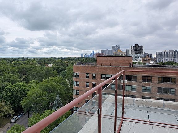 4th image of 4900 N Marine Dr APT 605