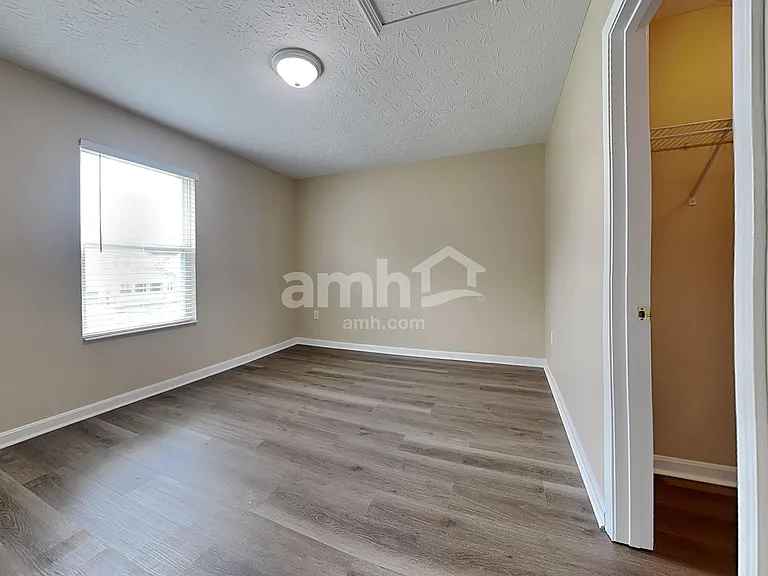 1023 Canterbury Ln — Photo 20