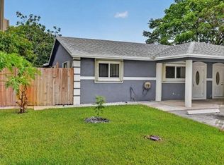 1615 Shirley Ct, Lake Worth, FL 33462