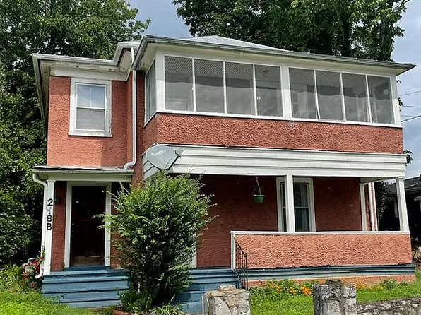 218 Massie St, Lexington, VA 24450