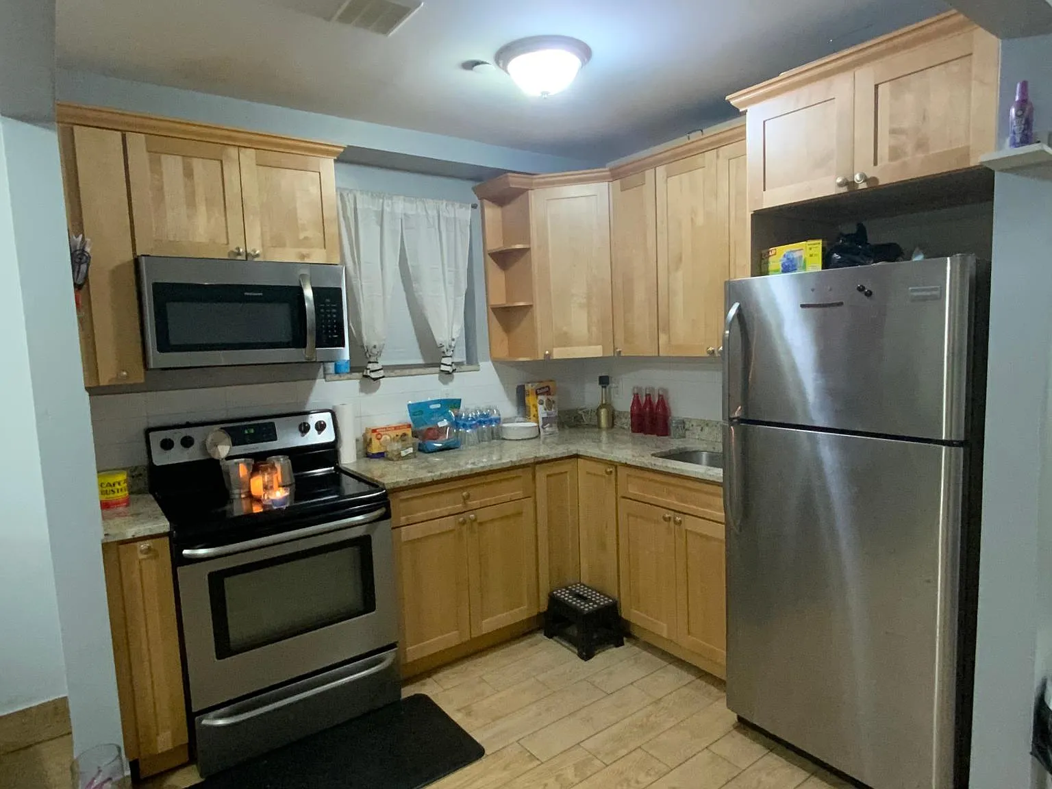2 bed, 925 sqft, $2,900 — Photo 2