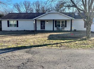 1429 Kathleen St, Fort Gibson, OK 74434
