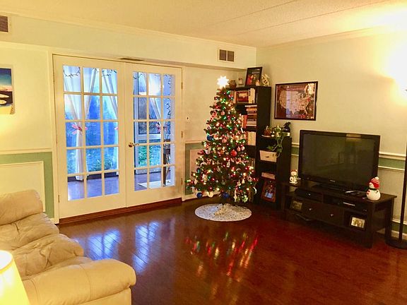 Living Room2