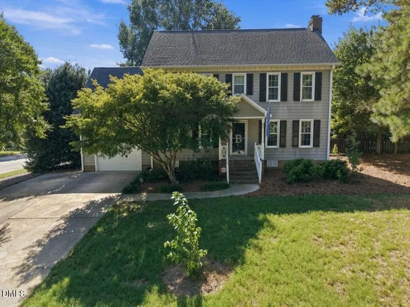 2605 Hiking Trl, Raleigh, NC 27615