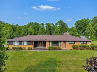 1702 Ridge Rd, Jeannette, PA 15644