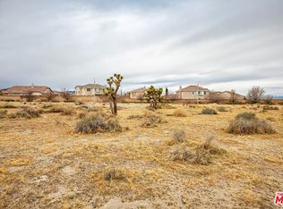 1 70th St E #Q10, Palmdale, CA