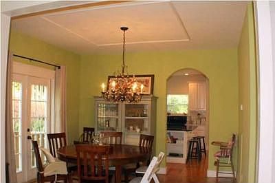 2nd image of 1009 Garnett Ave