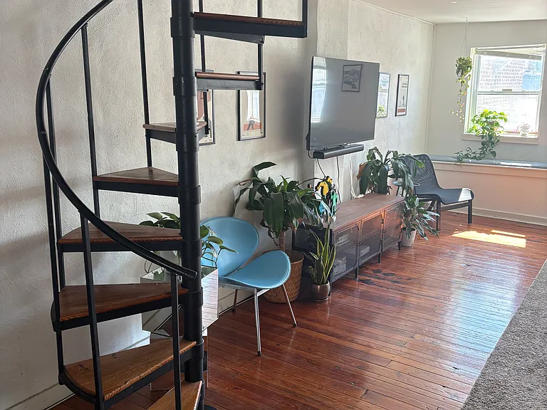 716 N 3rd St #3R — Photo 9