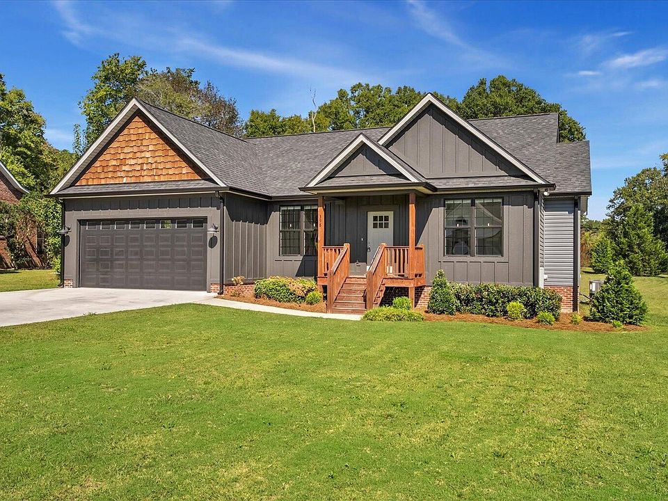 1st image of 398 Amanda Way