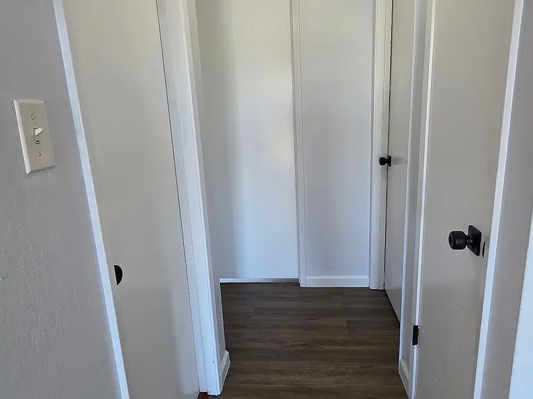 241 San Anselmo Ave N #5 — Photo 10