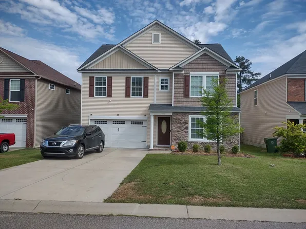 1111 Triple Crown Ct, Elgin, SC 29045
