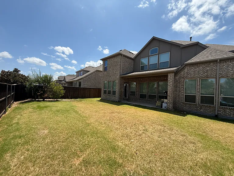 1101 Prairie Ridge Ln — Photo 40