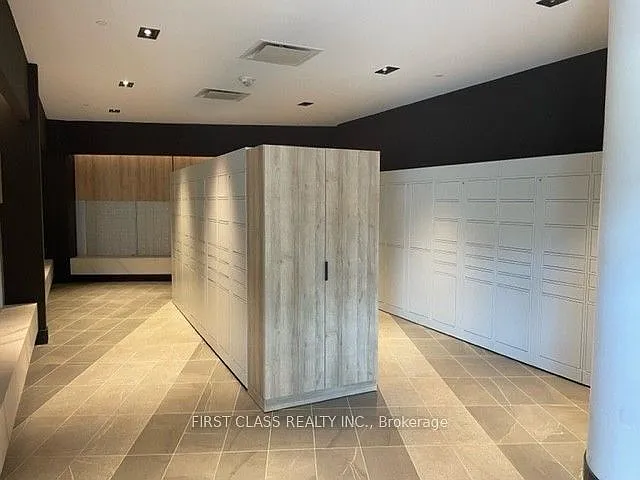 2 bed, $3,200 — Photo 2