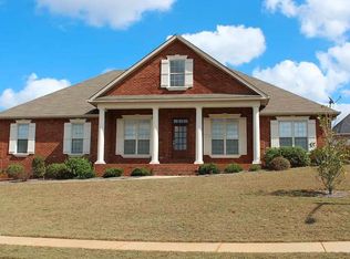 109 Falls Dr, Bonaire, GA 31005