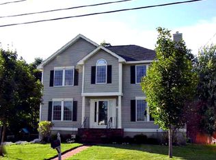 134 Morning Glory Dr, Manchester, NH 03109