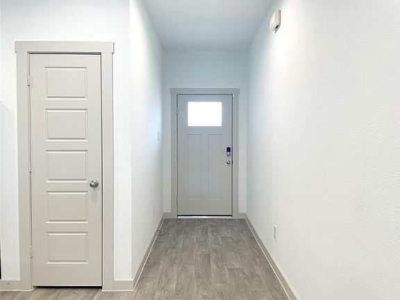 5th image of 3004 Ludgate Hill Ln