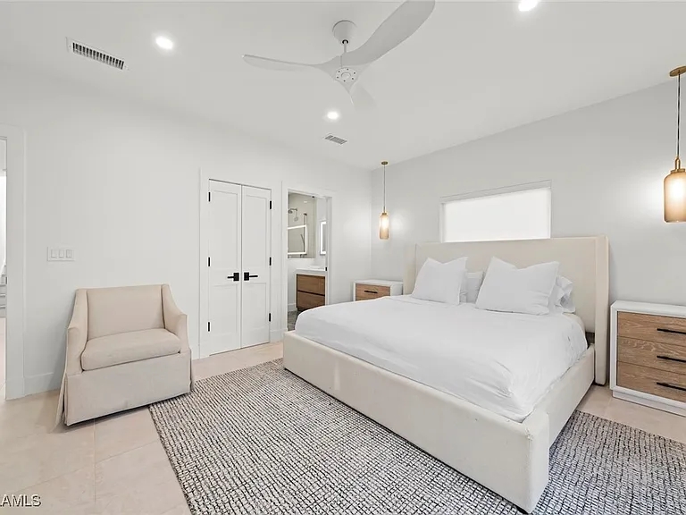 1146 Golden Olive Ct — Photo 9