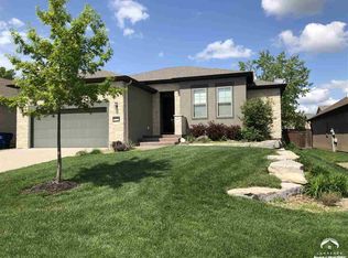 5828 Simple Ln, Lawrence, KS 66049