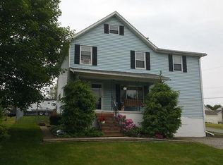 20 1st St, Cairnbrook, PA 15924