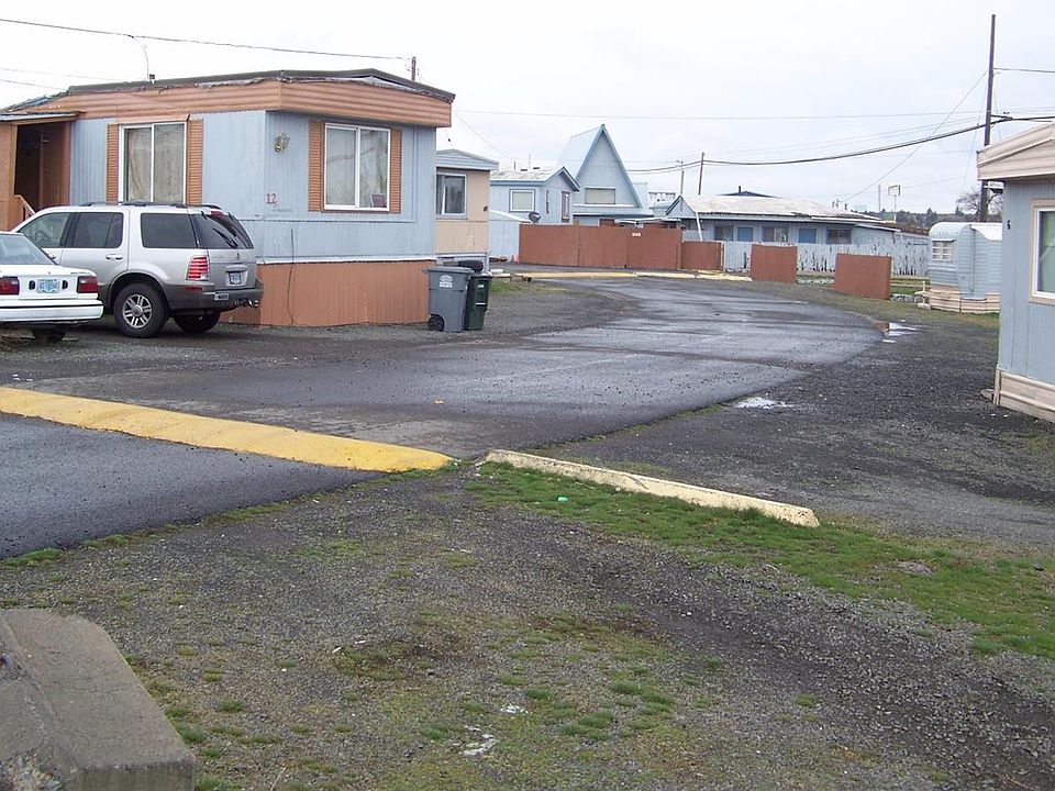 23 NW Depot Rd Madras OR Zillow