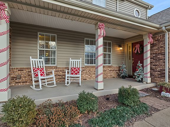 5th image of 2376 Fairwood Forest Ct