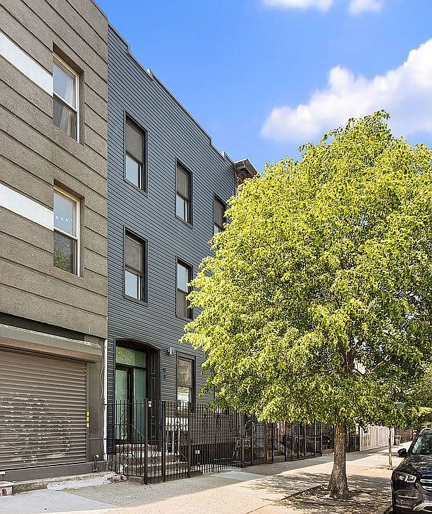 1st image of 92 Wilson Ave