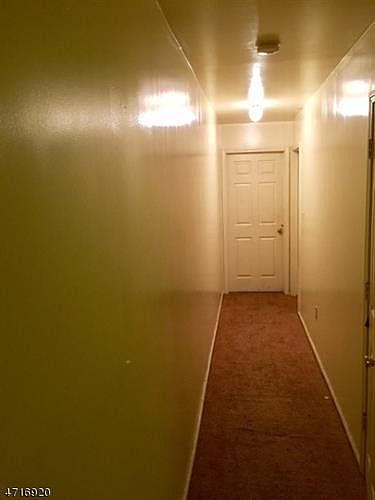 2nd image of 40 1/2 3rd St #1