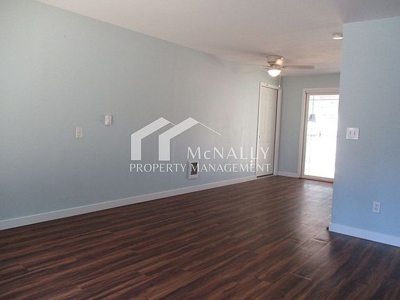 3rd image of 1416 Briston Ln
