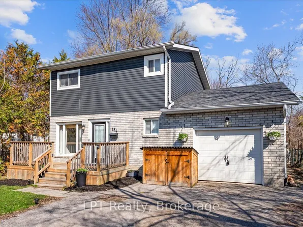154 Beach Rd, Georgina, ON L4P 2L7