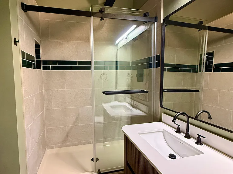 1300 N Pennsylvania St #204 — Photo 35